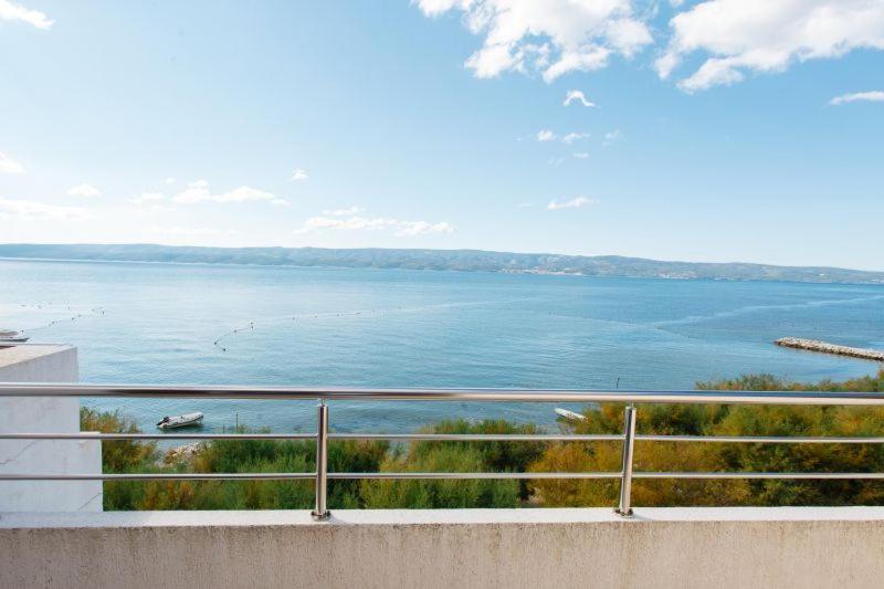 Filip Apartment オミシュ エクステリア 写真