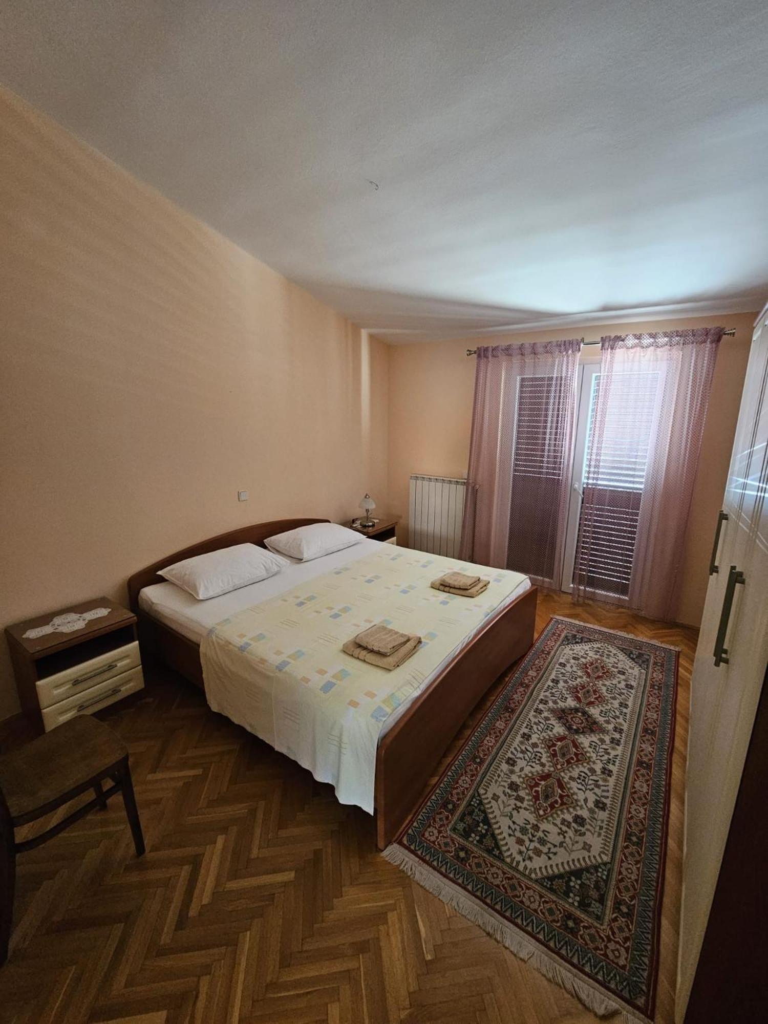 Filip Apartment オミシュ エクステリア 写真