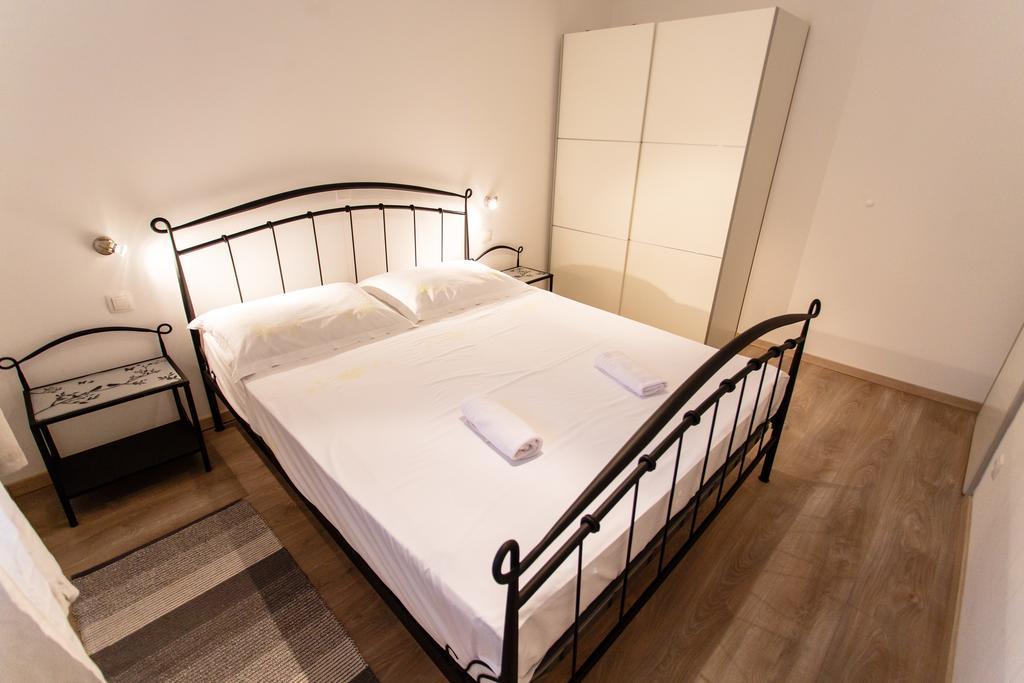Filip Apartment オミシュ 部屋 写真